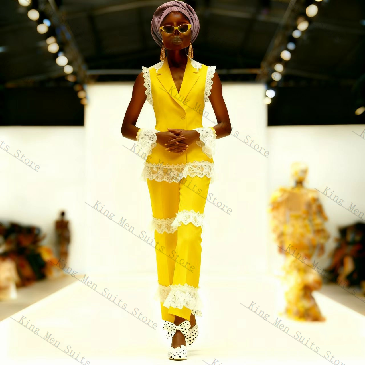 Yellow Formal Wear Women - Gelb-weißer Spitzen-Damenanzug-Set, 2-teilig, Weste + Hose,