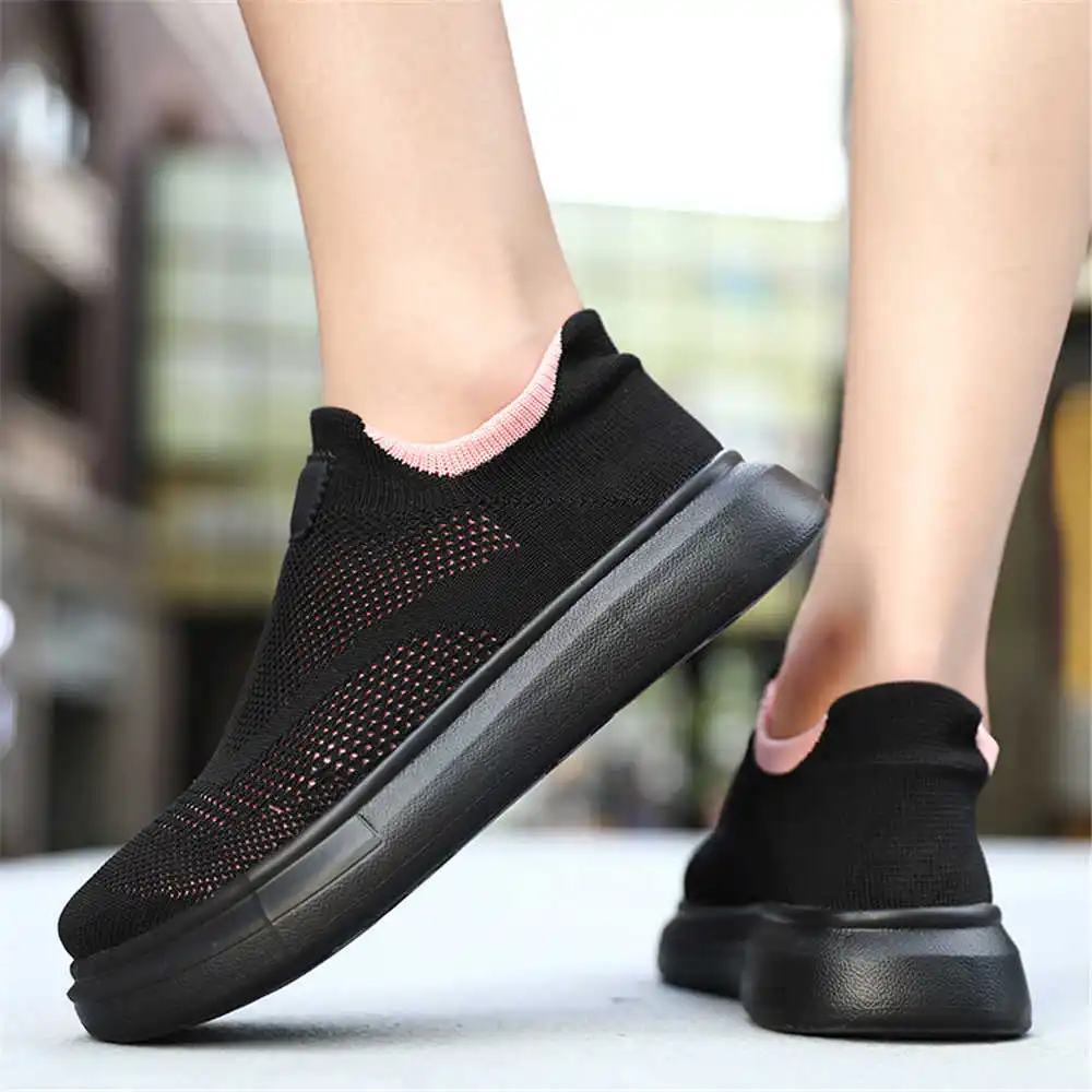 Formal Wear For Women Lifestyle - Plattform Strümpfe braune Schuhe für Frau