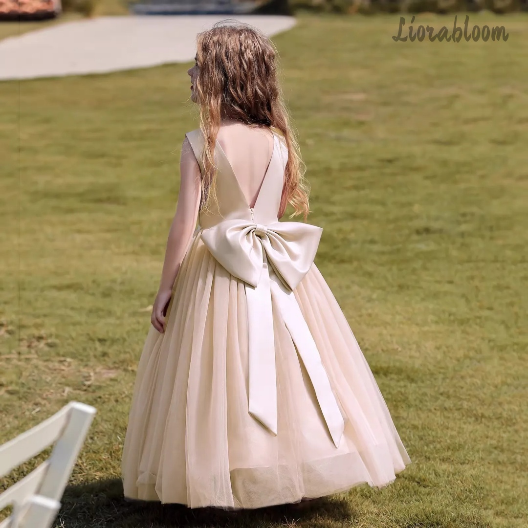 Mehrfarbiges, rückenfreies Pri – Formal Wear Gowns For Women Bewertung und Preis